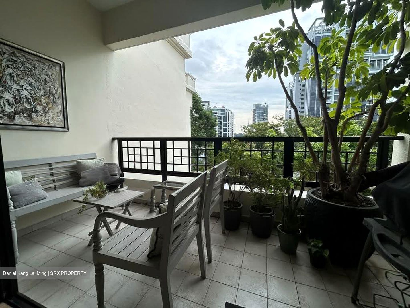 Pinewood Gardens (D10), Condominium #571189451